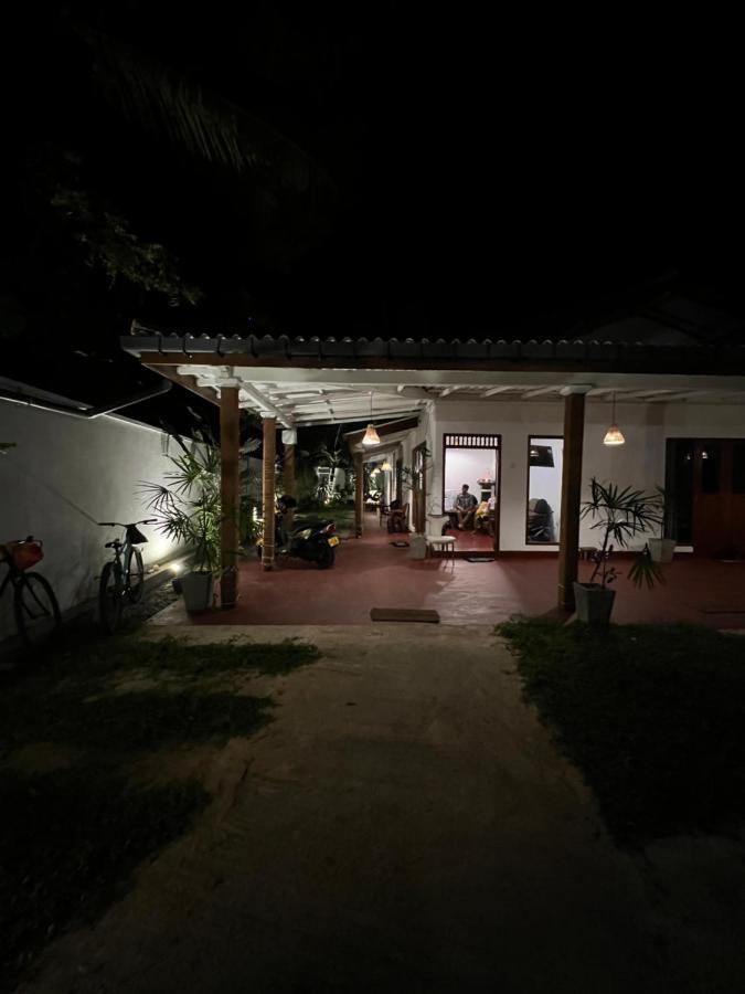 Jungle Villa Ahangama Exterior photo